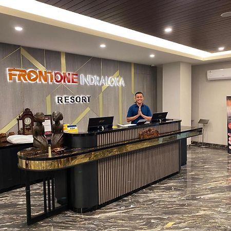 Front One Resort Indraloka Temanggung Exteriér fotografie