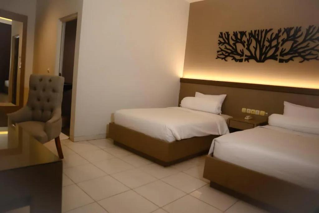 Front One Resort Indraloka Temanggung Exteriér fotografie